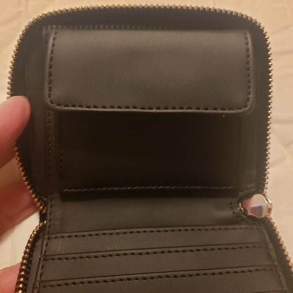 GUESS zip around, small wallet - Picture 5 of 6